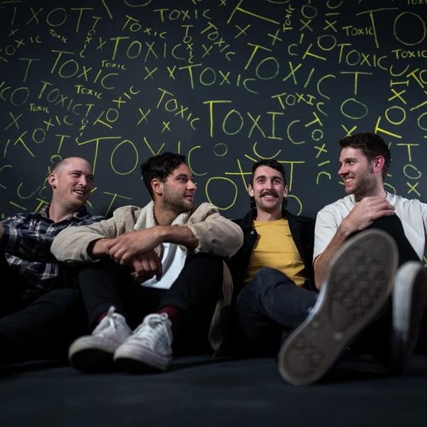 Glass Tides artist photo