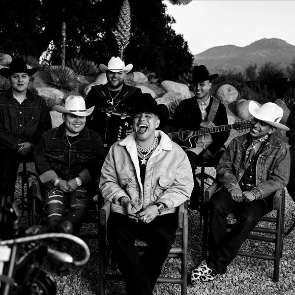 Grupo Firme artist photo