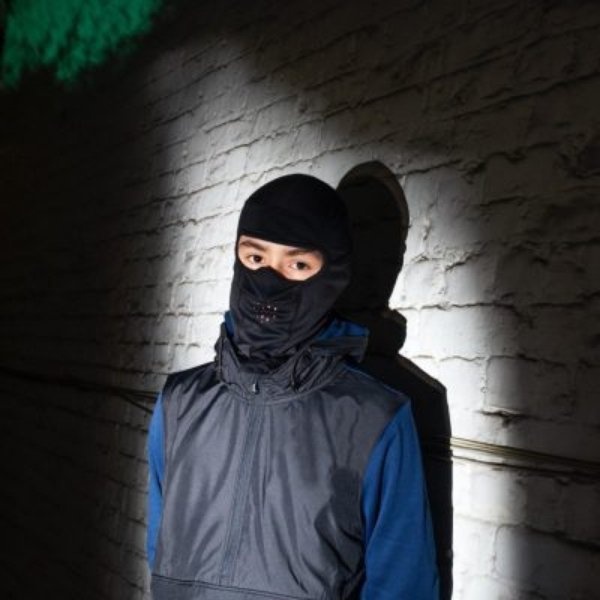 Hazey artist photo