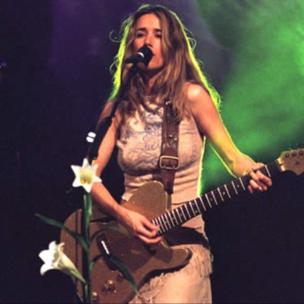Heather Nova artist photo