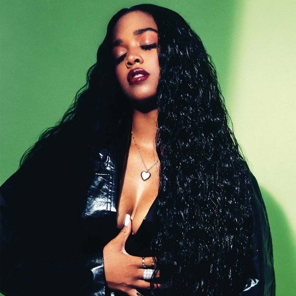 H.E.R. artist photo