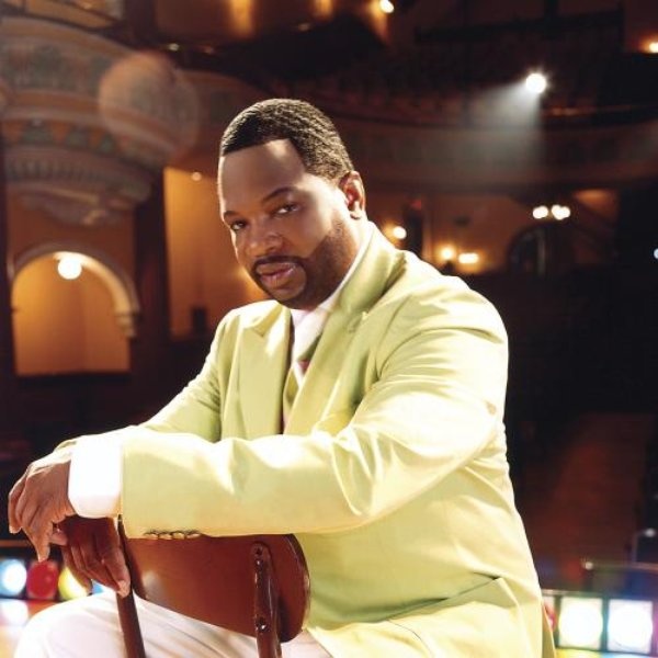 Hezekiah Walker artist photo