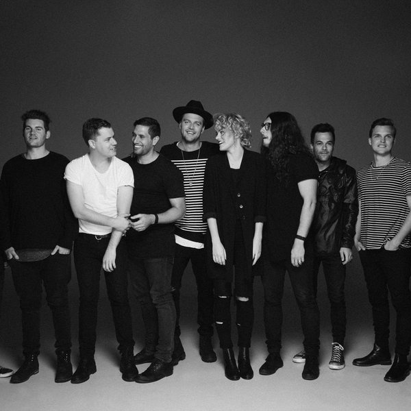 Hillsong United artist photo