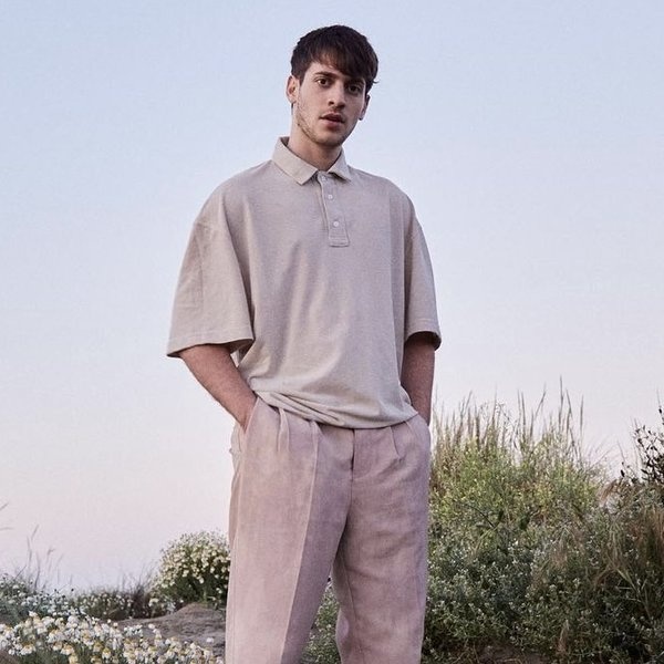 Holden artist photo