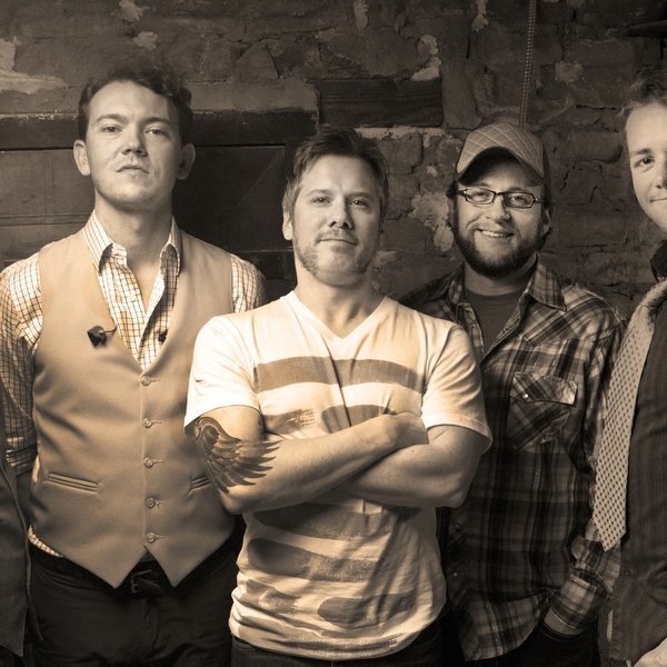 The Infamous Stringdusters artist photo