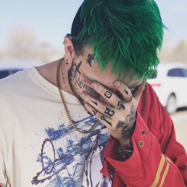 ITSOKTOCRY artist photo