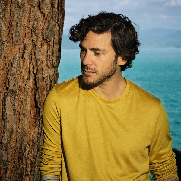 Jack Savoretti artist photo