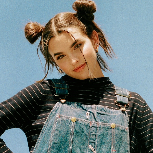 Jenna Raine artist photo