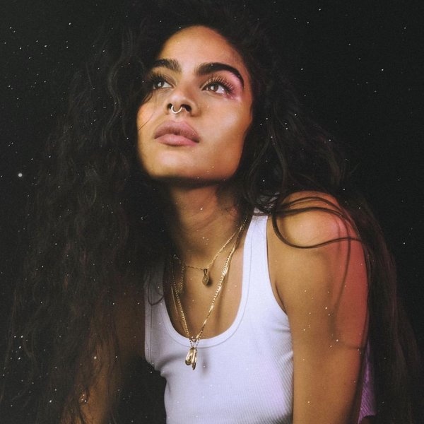 Jessie Reyez artist photo