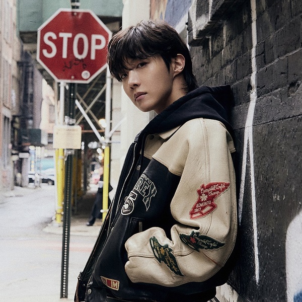 j-hope artist photo