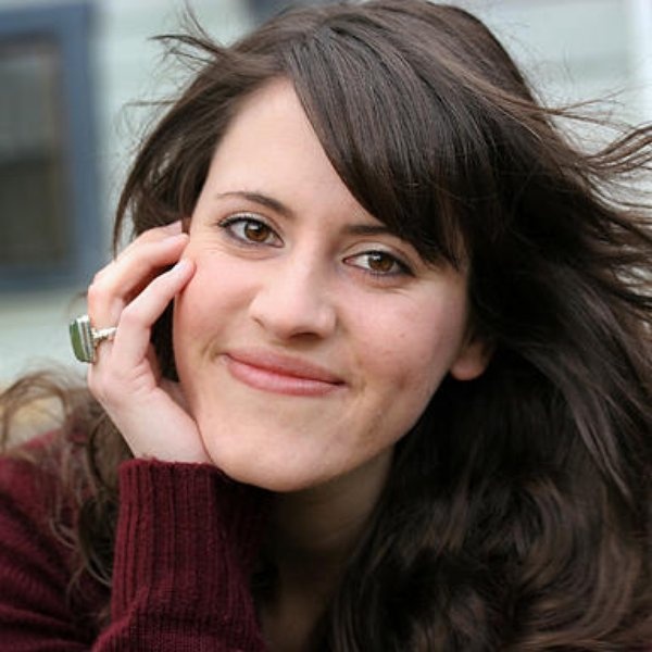 JJ Heller artist photo