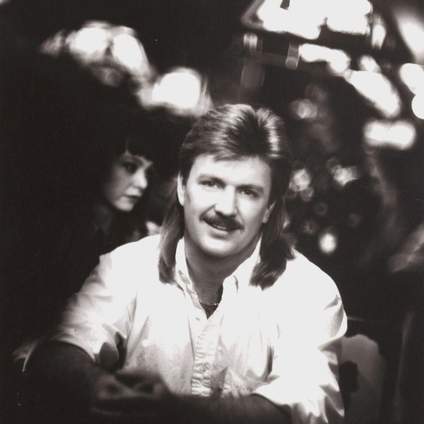 Joe Diffie artist photo