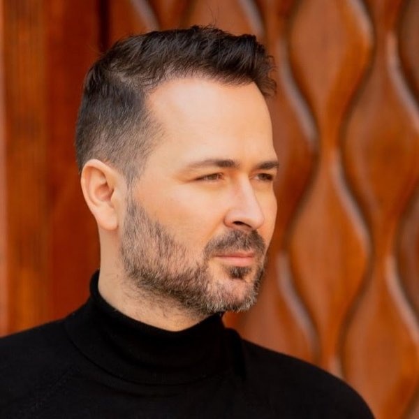 Edward Maya artist photo