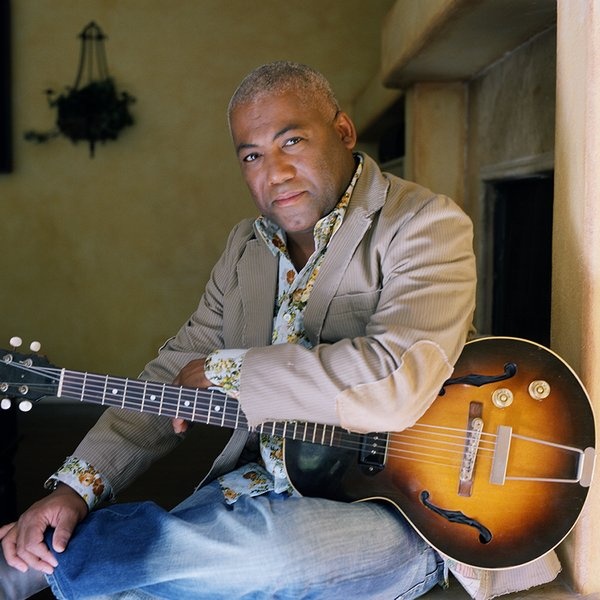 Jonathan Butler artist photo