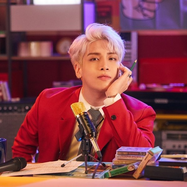Jonghyun artist photo