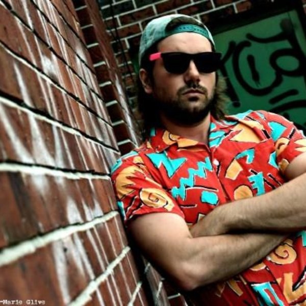 Jon Lajoie artist photo