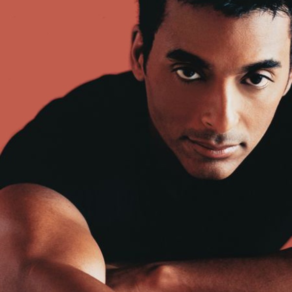 Jon Secada artist photo