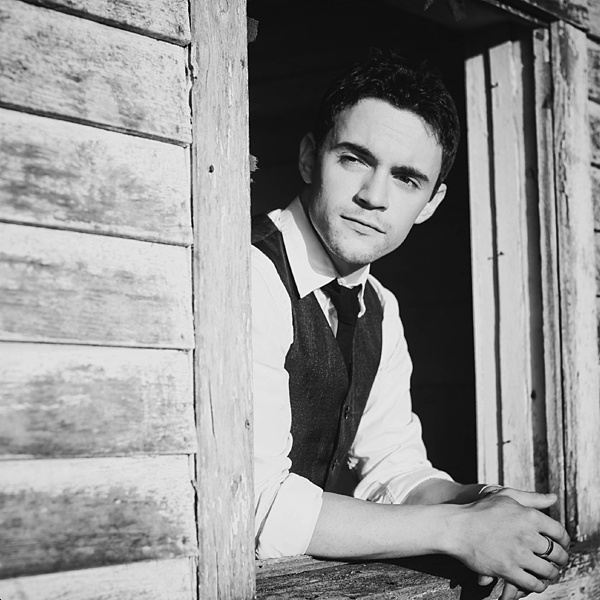 Joshua Hyslop artist photo