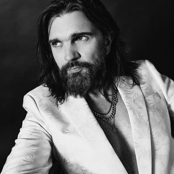 Juanes artist photo