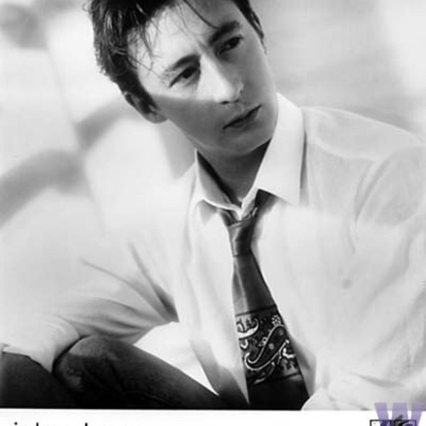 Julian Lennon artist photo