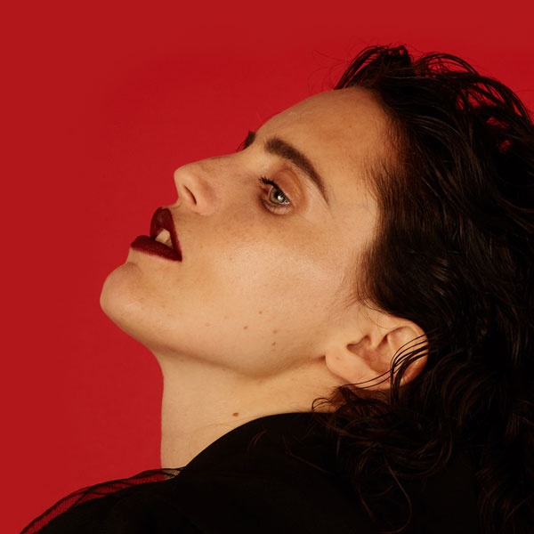 Anna Calvi artist photo